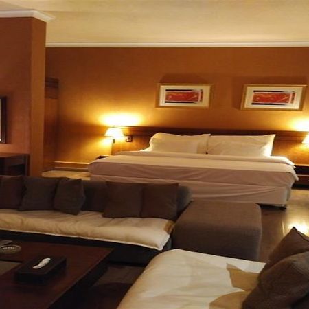 Le Jazz Hotel Kuwait City Exterior foto